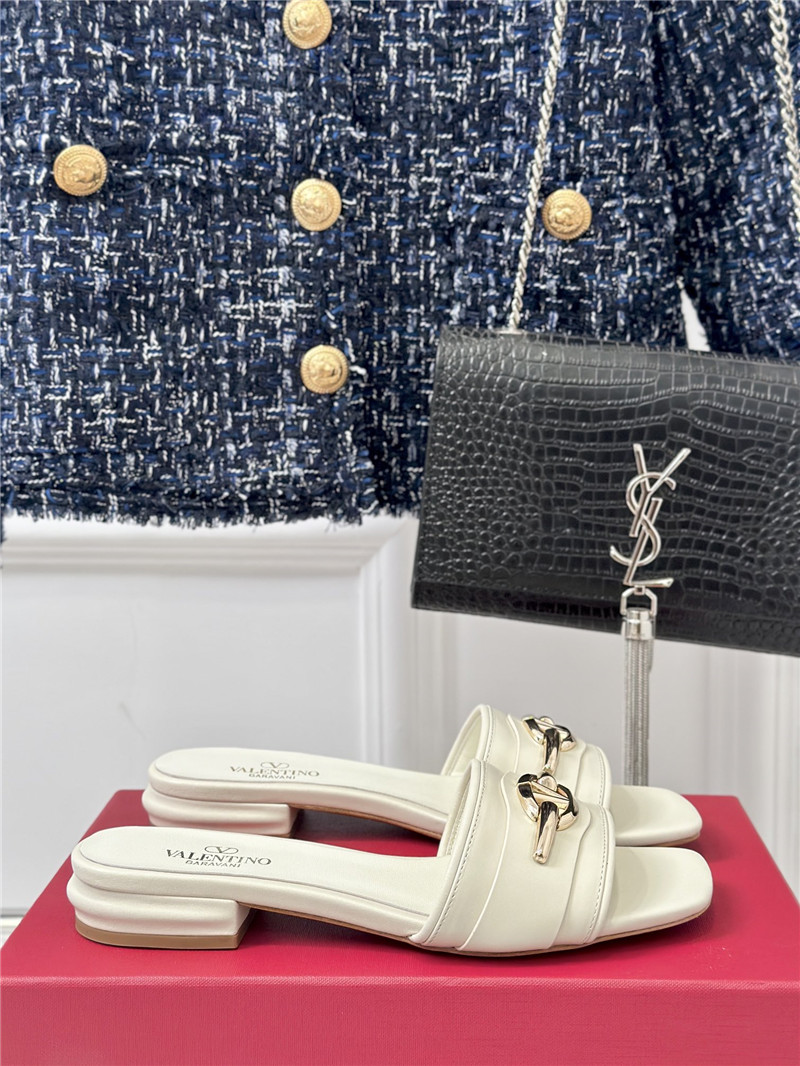 va1e*ntin0 thick heel sandals ma1s0n Marg*e1a replica shoes