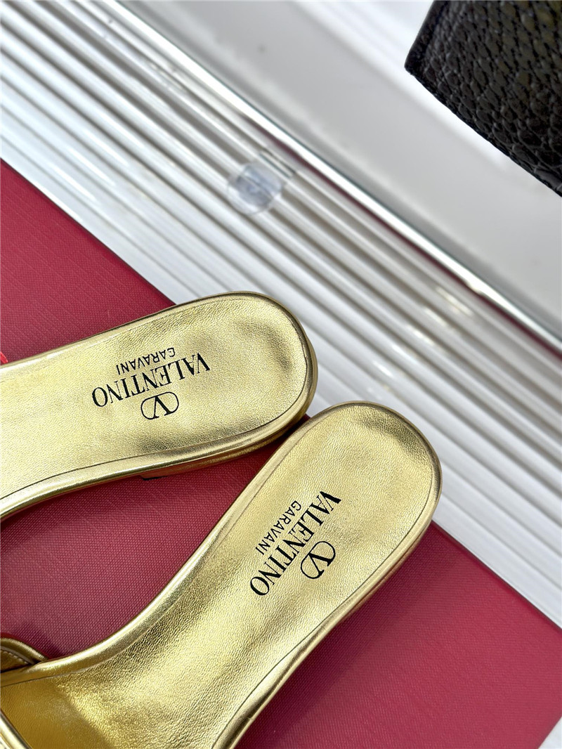 va1e*ntin0 thick heel sandals ma1s0n Marg*e1a replica shoes