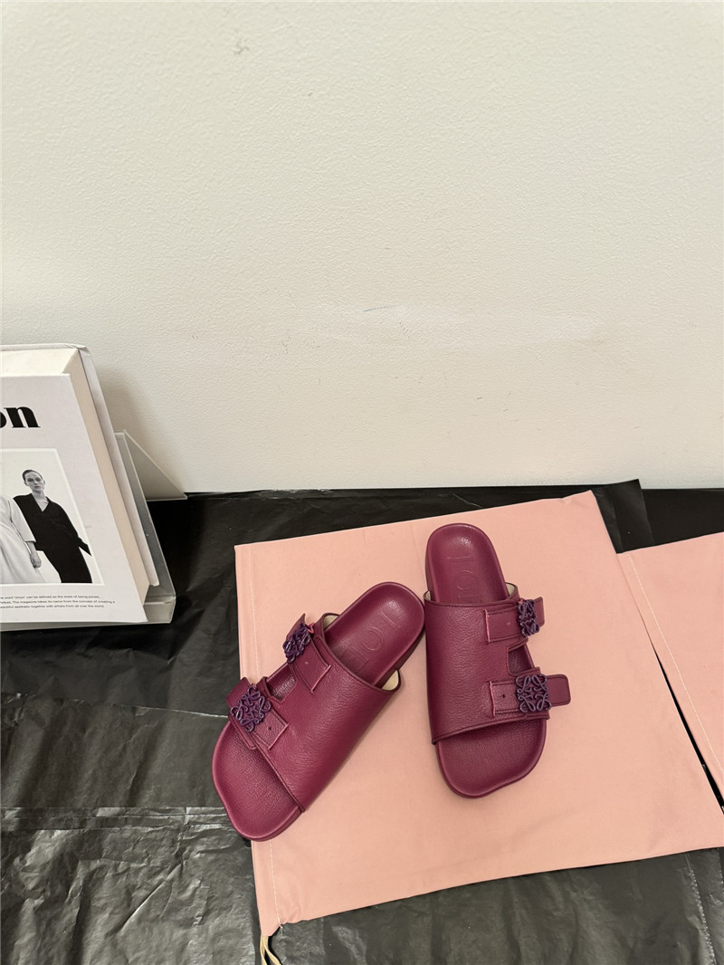 L0ew* new leather slippers for couples
