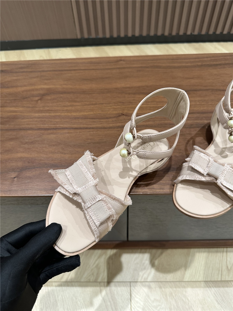 D10r new embroidered sandals replica shoes