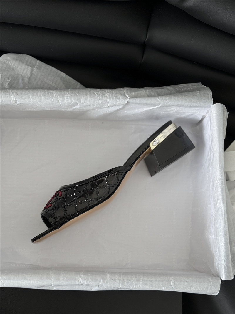 ch**el hot D1am0nd slippers ma1s0n marg*e1a replica shoes