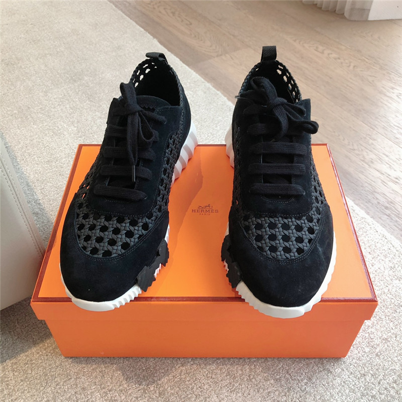 H**me5 women’s black bouncing sneakers