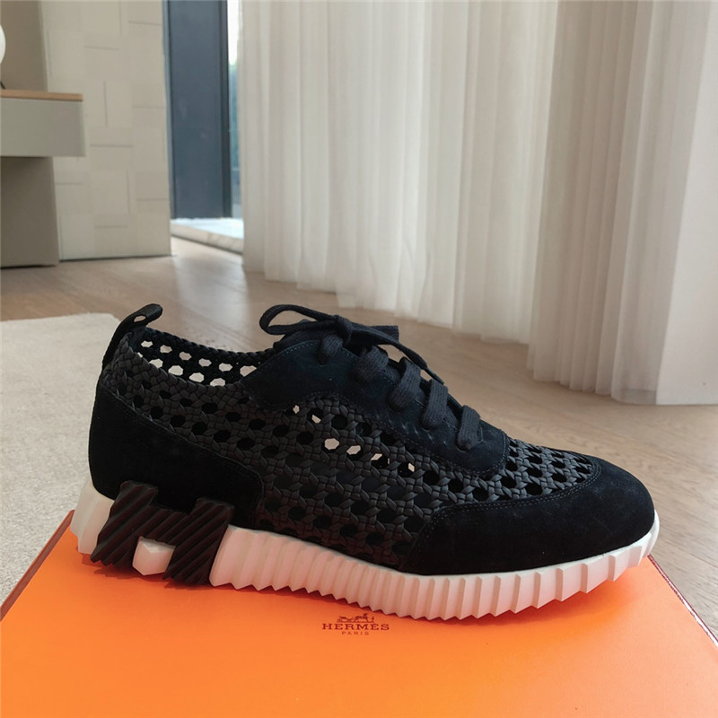 H**me5 women’s black bouncing sneakers