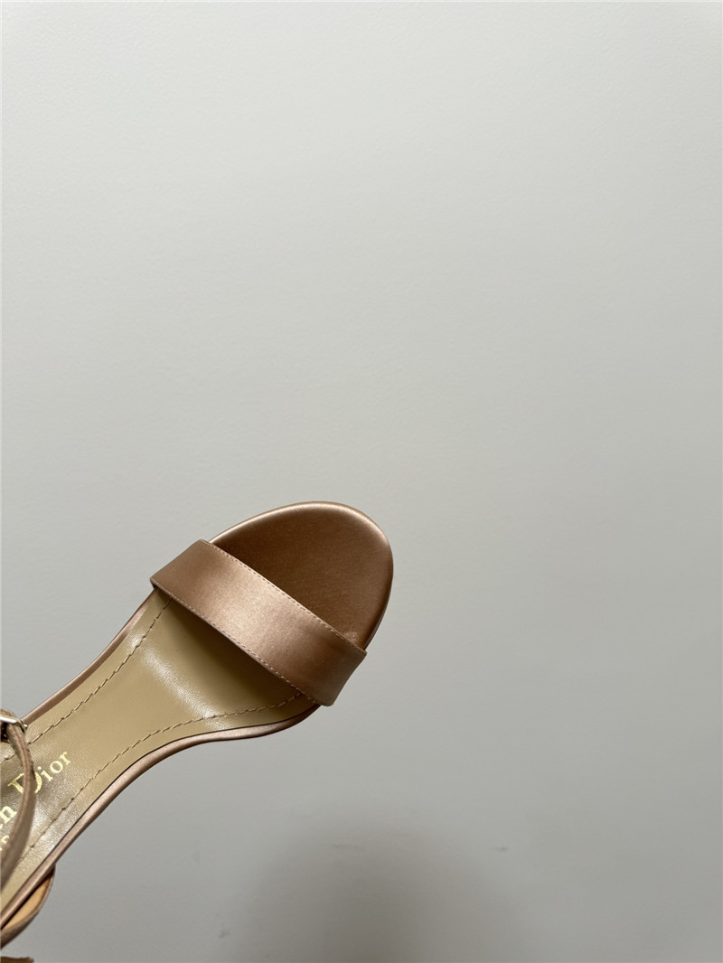 d10r bow platform high heels Marg*e1a replica shoes