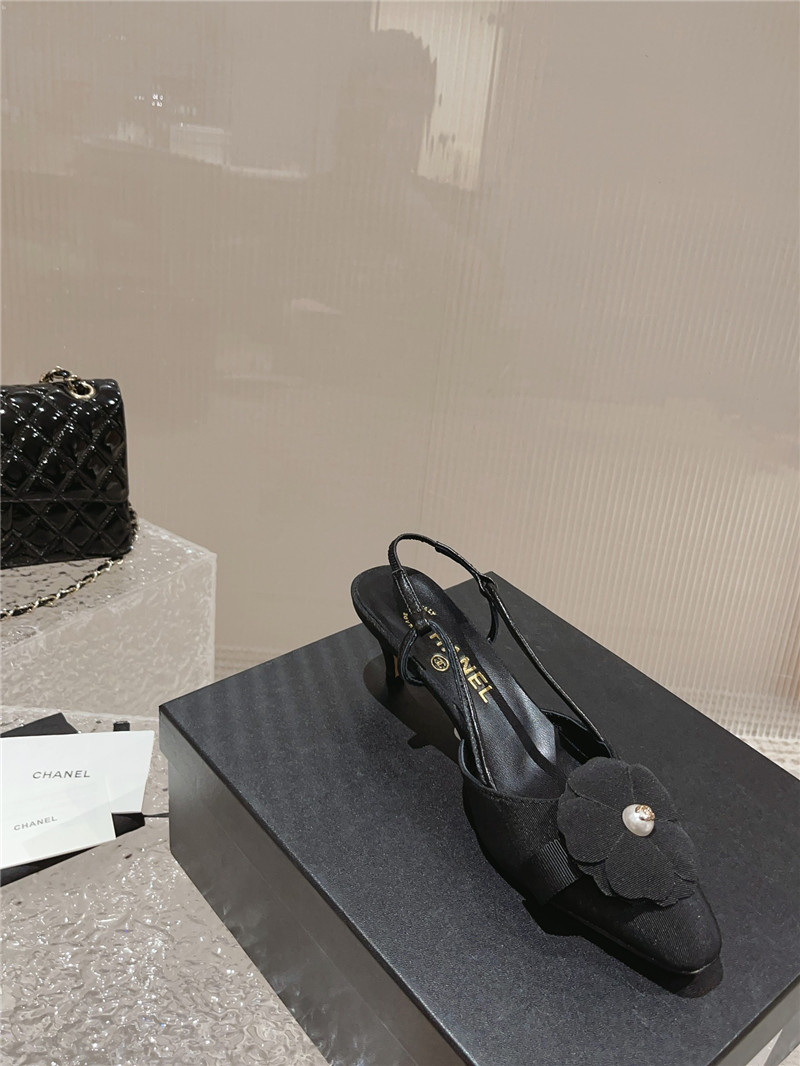 ch**el small square toe high heels Marg*e1a replica shoes