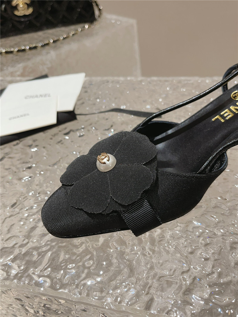 ch**el small square toe high heels Marg*e1a replica shoes