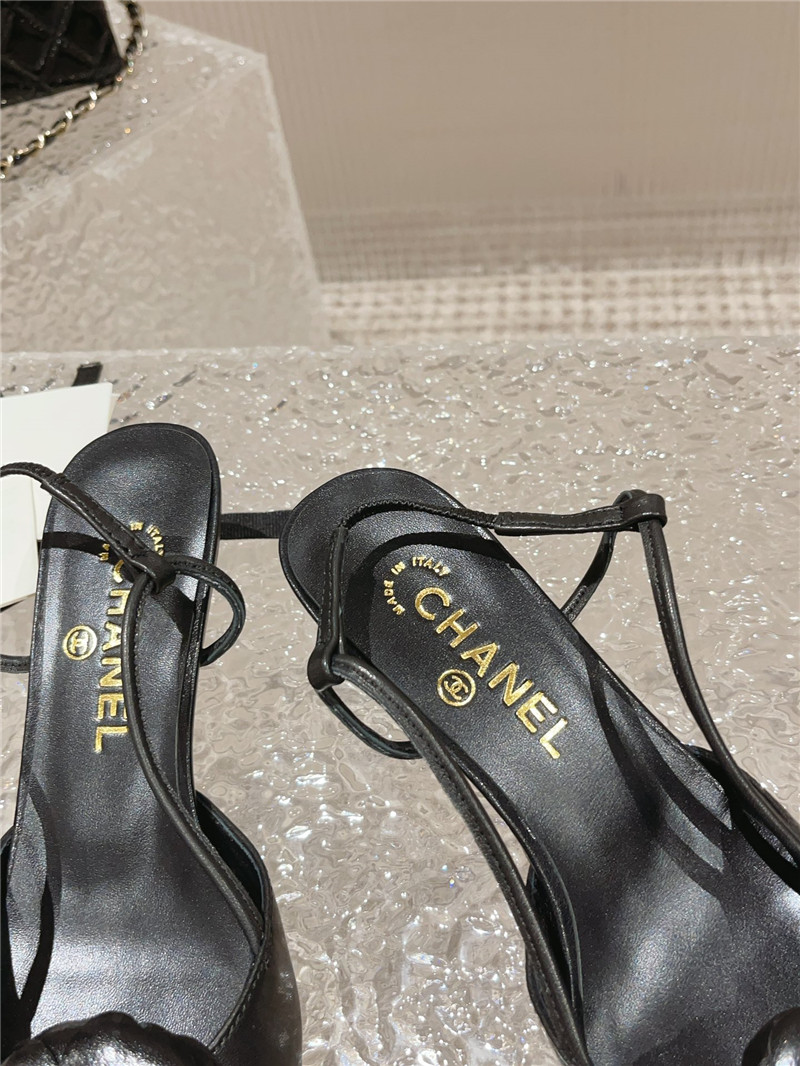 ch**el small square toe high heels Marg*e1a replica shoes