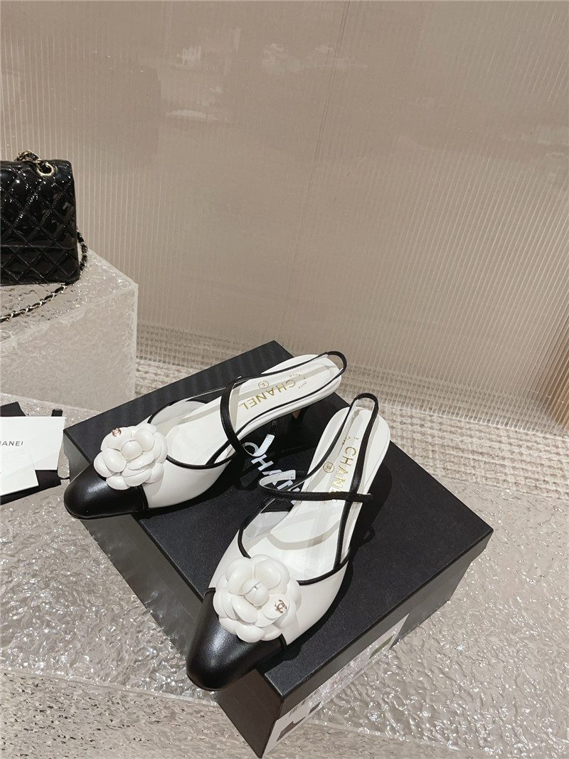 ch**el small square toe high heels Marg*e1a replica shoes