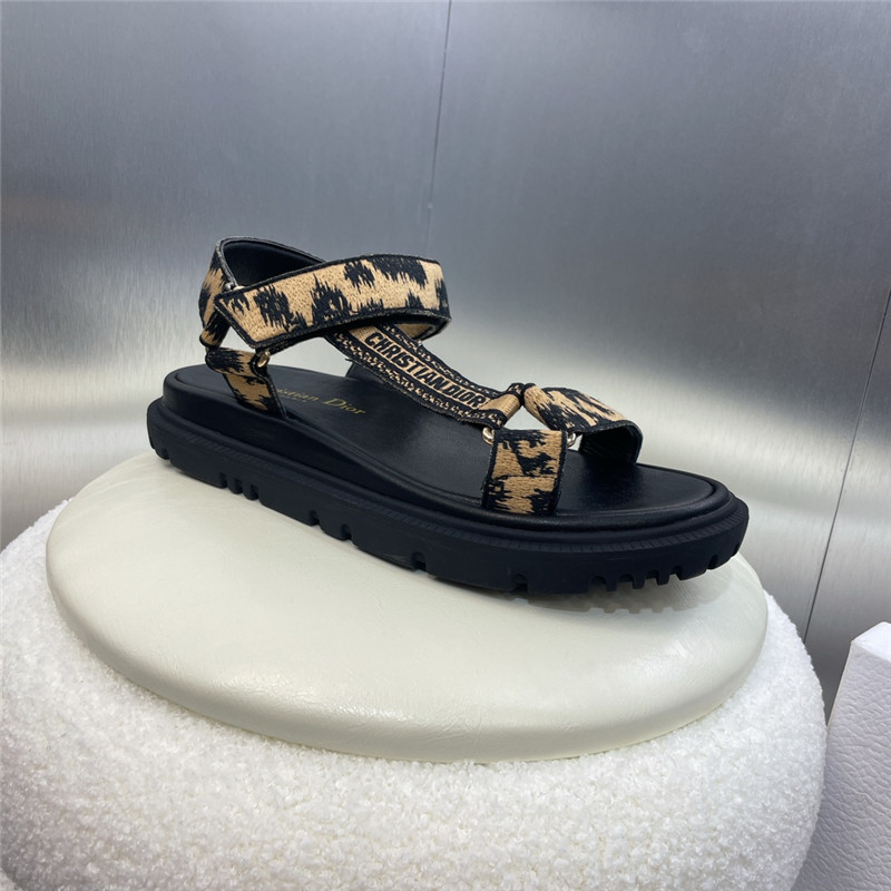 D10r thick sole casual women’s shoes replica shoes