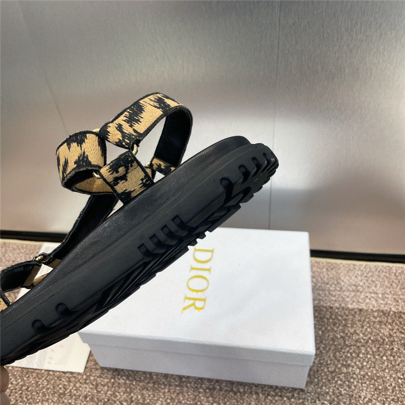 D10r thick sole casual women’s shoes replica shoes