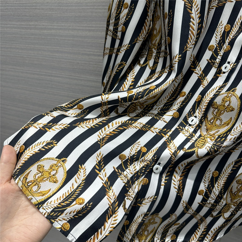 l0vis Vvtt0n lv flinghtmode series silk shirt replicas clothes