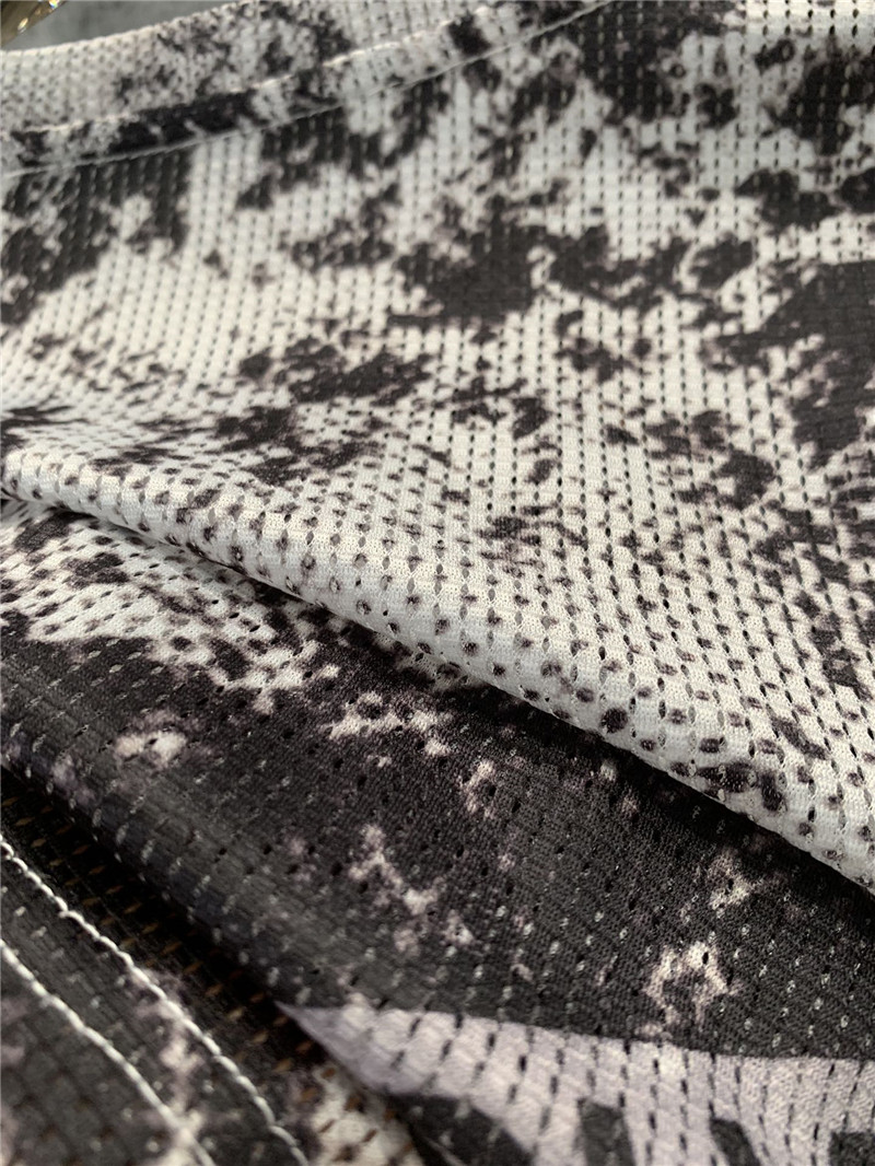 Ch**el retro tie-dye printed bottoming shirt replica clothing