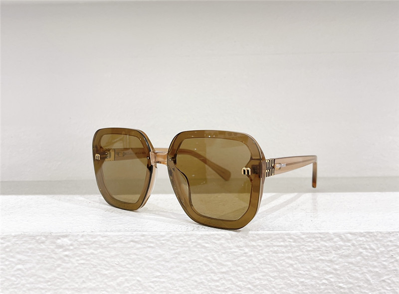 miumiu fashionable luxury sunglasses