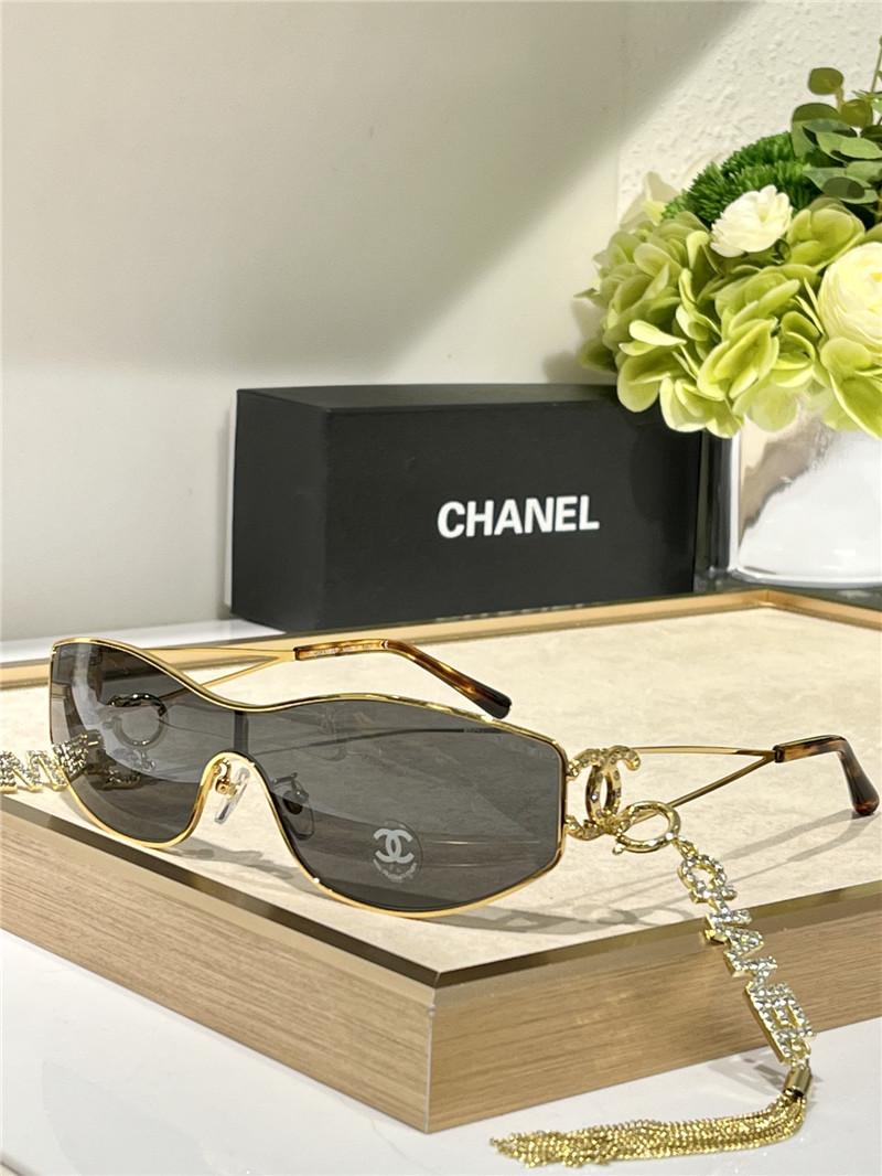 Ch**el medieval style protective glasses