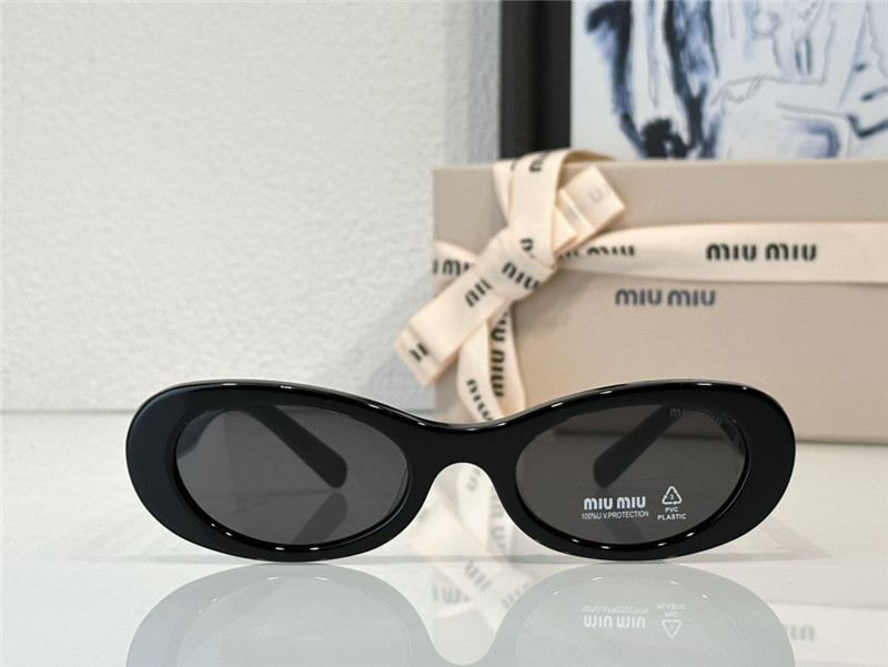 miumiu fashionable luxury sunglasses