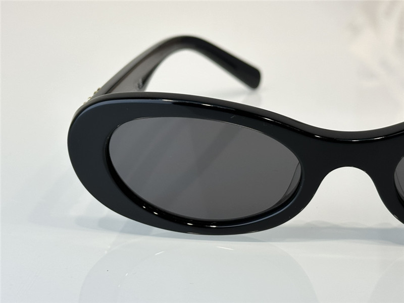 miumiu fashionable luxury sunglasses