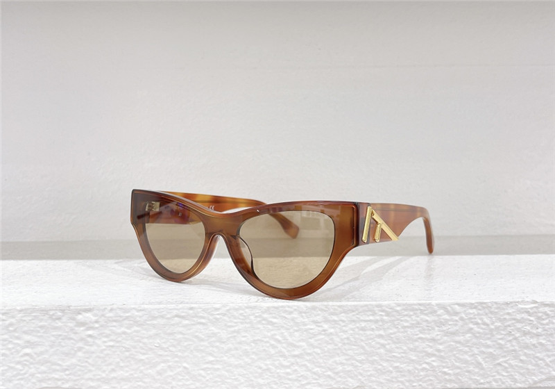 F**di new cat eye sunglasses