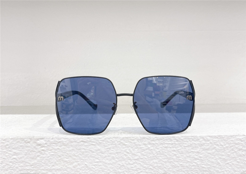 miumiu hollow square sunglasses