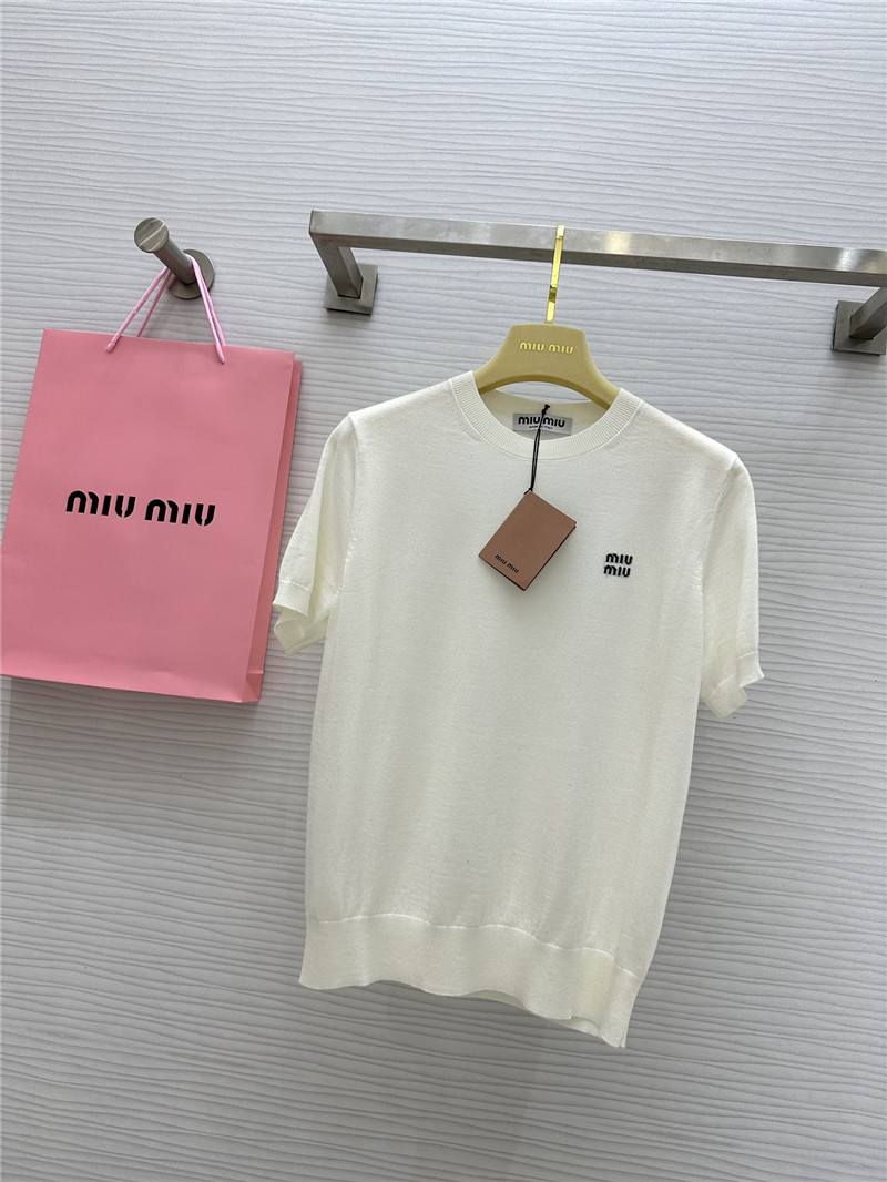 miumiu small logo knitted short sleeve replica clothing sites