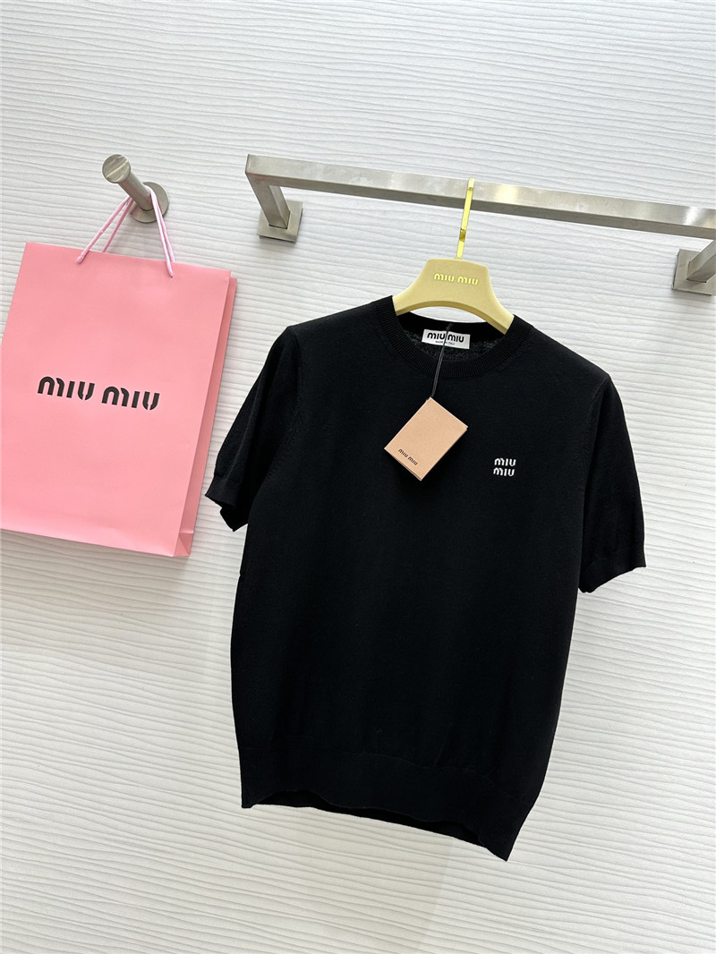 miumiu small logo knitted short sleeve replica clothing sites