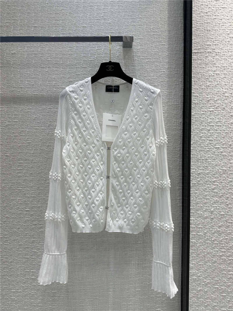 Chanel Hook Fastening Knitted Cardigan in White