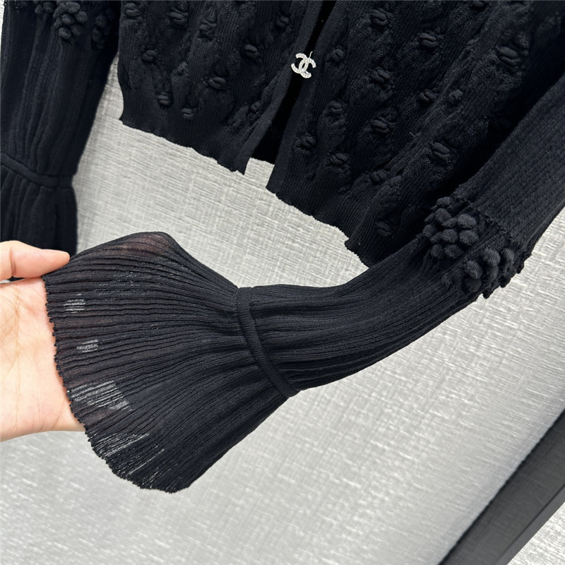 Ch**el hook fastening knitted cardigan in black