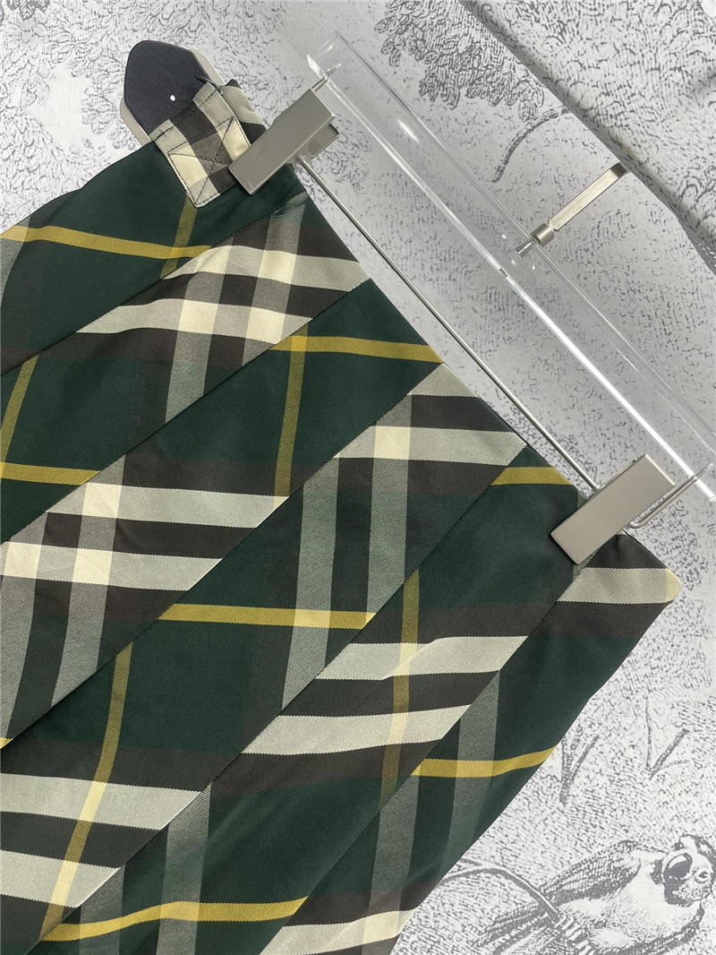 Bv*b*rry plaid fringed skirt replica d&g clothing