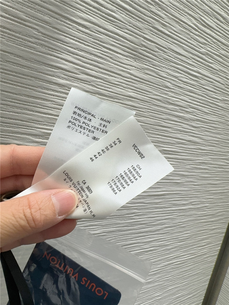 l0vis Vvtt0n lv sleeveless vest dress replica clothing sites