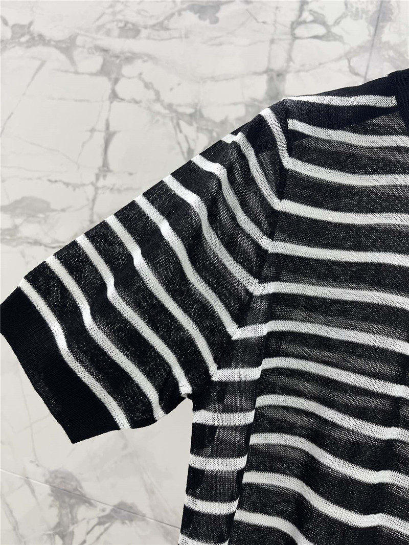 D10r striped thin knit t-shirt in black