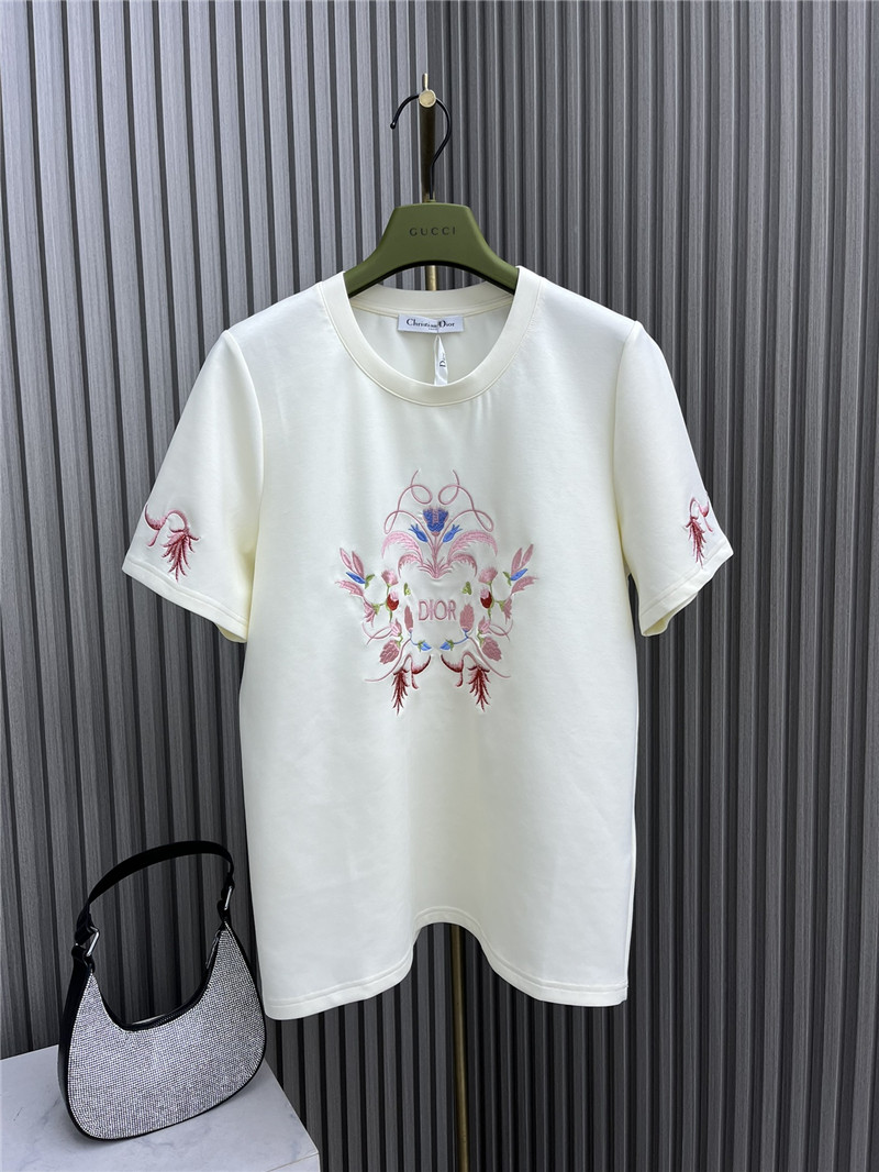 D10r embroidered shorts suit replica clothing sites