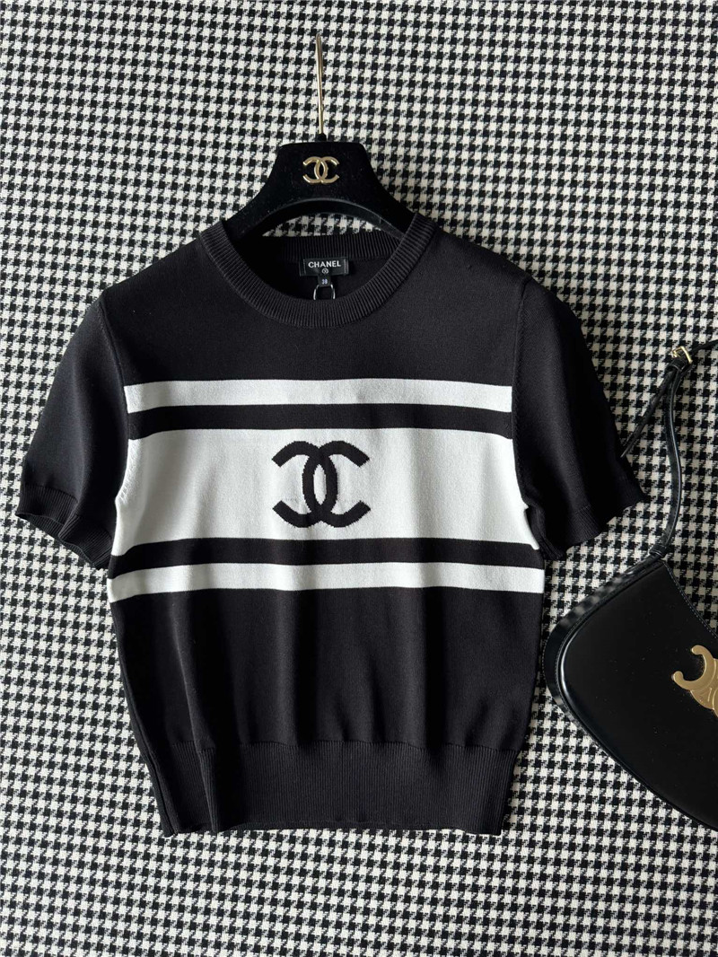 Ch**el logo colorblock knitted t-shirt