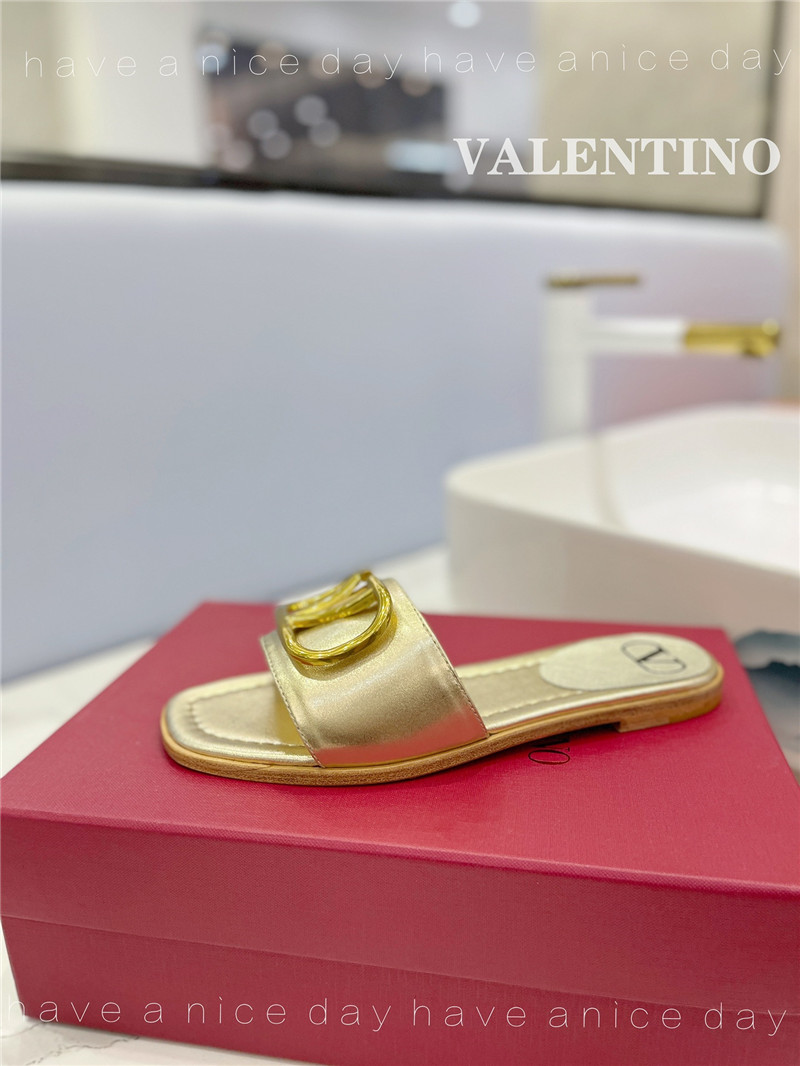 va1e*ntin0 new season slippers Marg*e1a replica shoes