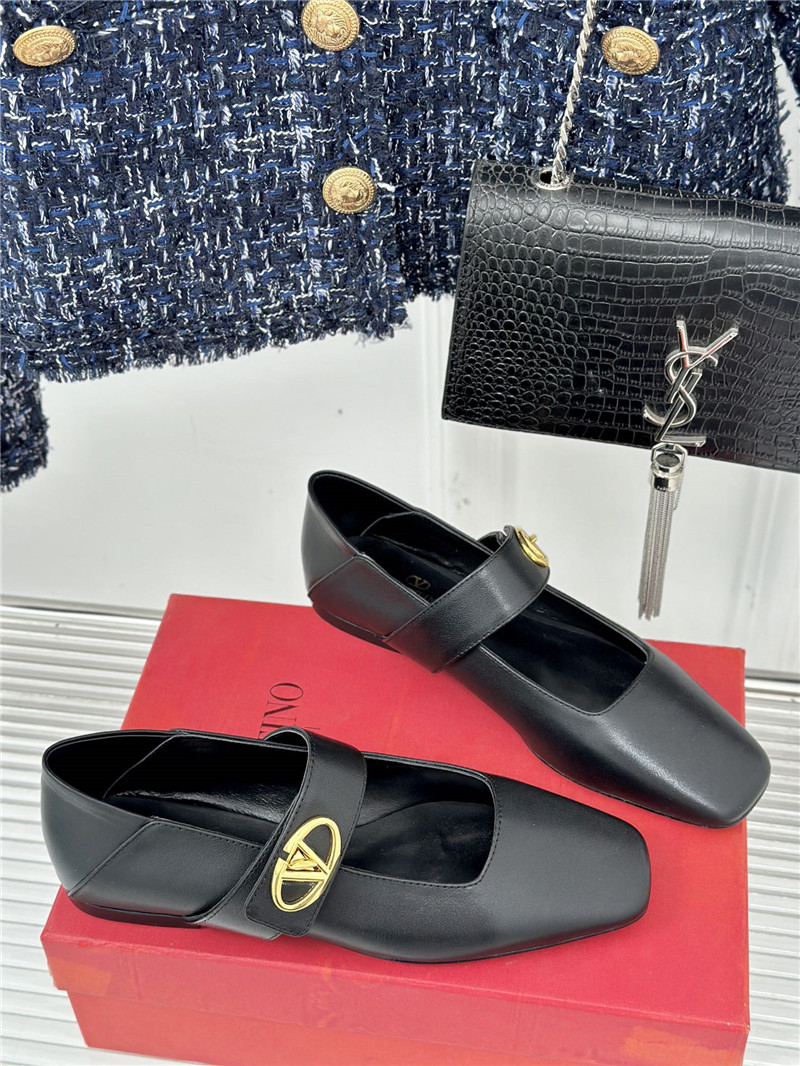valentino metal v buckle mary jane shoes replica designer shoes