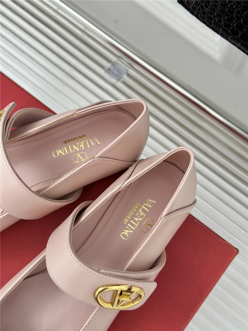 Va1e*ntin0 metal v buckle mary jane shoes replica designer shoes