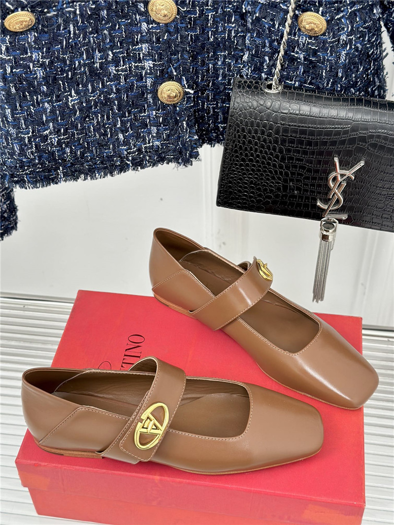 valentino metal v buckle mary jane shoes replica designer shoes