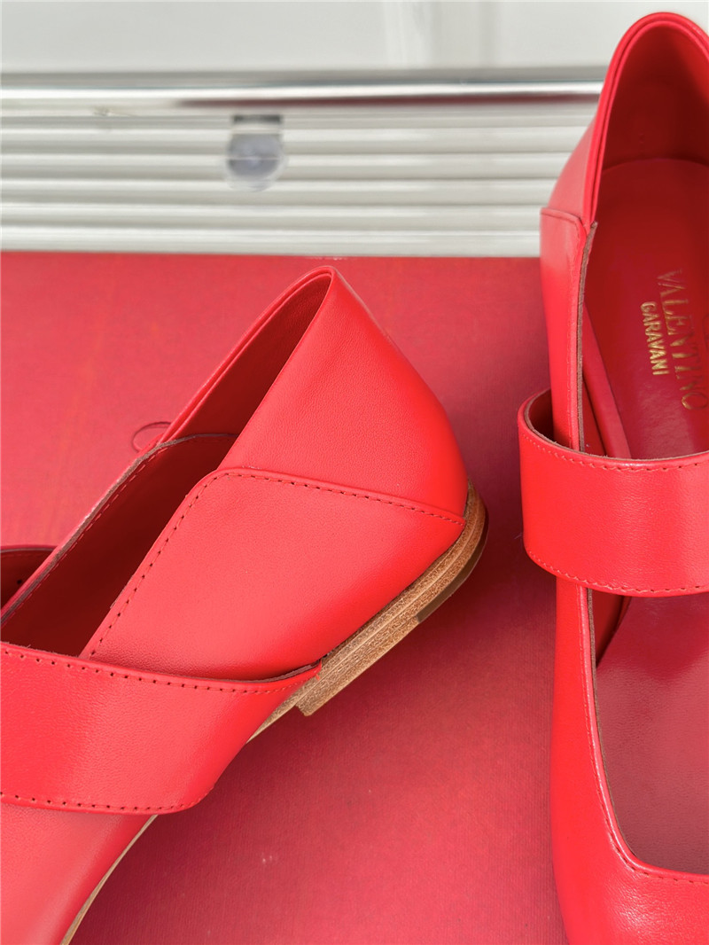 valentino metal v buckle mary jane shoes replica designer shoes