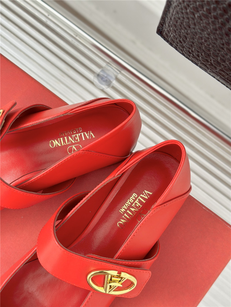 valentino metal v buckle mary jane shoes replica designer shoes