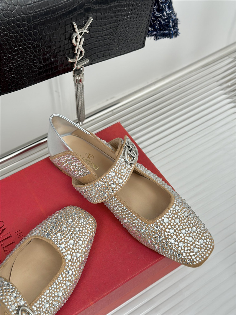 Va1e*ntin0 metal v buckle mary jane shoes replica designer shoes