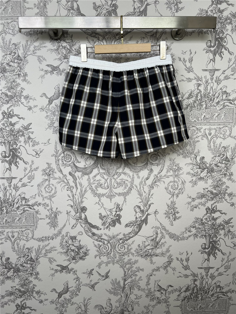 Ce1i*e plaid shorts replica clothing sites