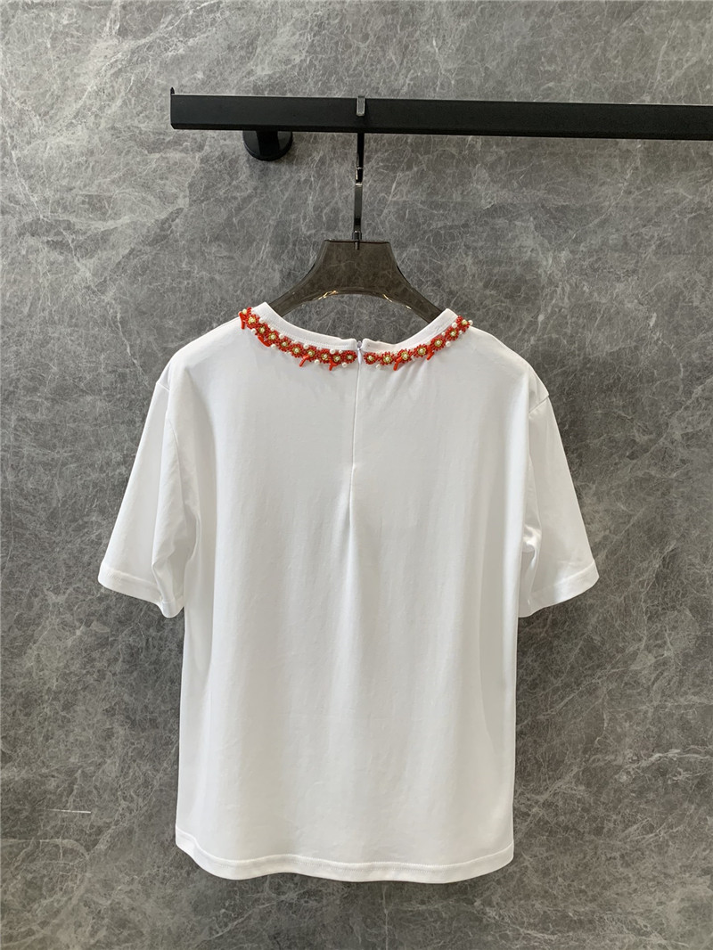 Va1e*ntin0 round neck short sleeve t-shirt replica clothing sites