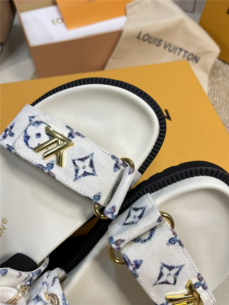 l0vis Vvtt0n lv catwalk style thick sole sandals replica shoes