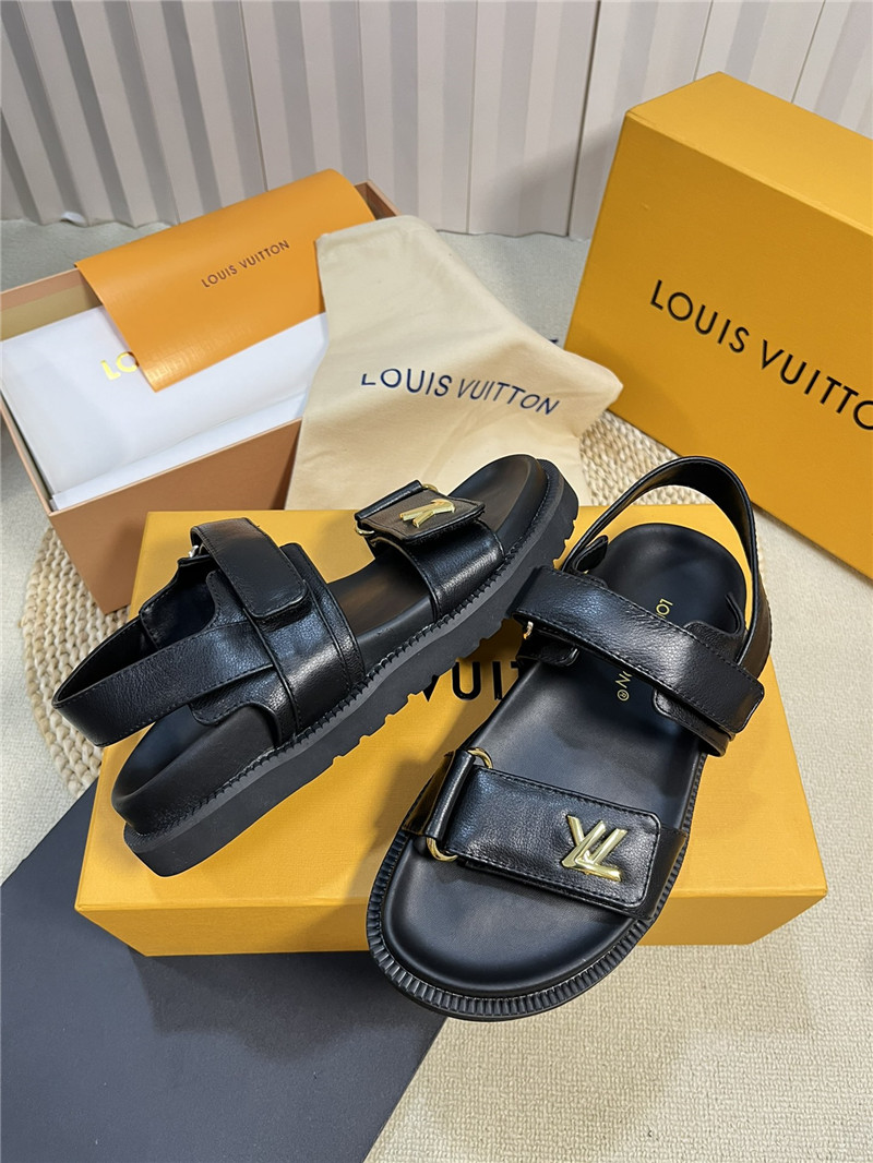 l0vis Vvtt0n lv catwalk style thick sole sandals replica shoes