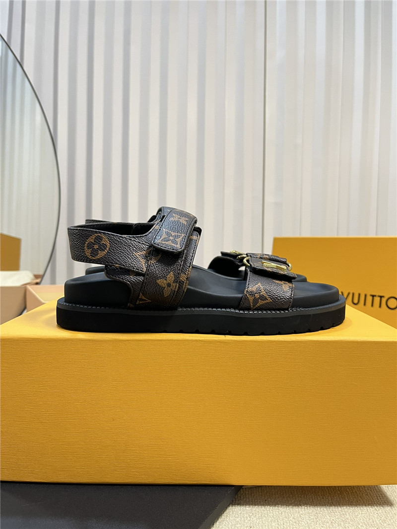 l0vis Vvtt0n lv catwalk style thick sole sandals replica shoes