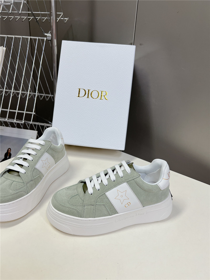 D10r green platform sneakers for women