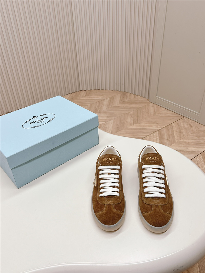 Pra*a women’s low top sneakers