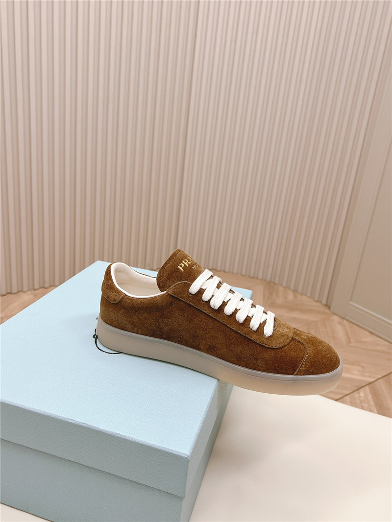 Pra*a women’s low top sneakers