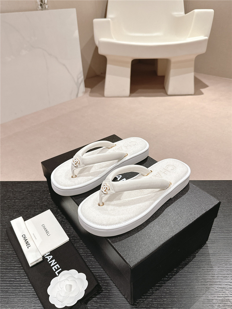 ch**el flip flops ma1s0n Marg*e1a replica shoes