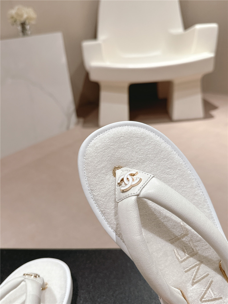 ch**el flip flops ma1s0n Marg*e1a replica shoes