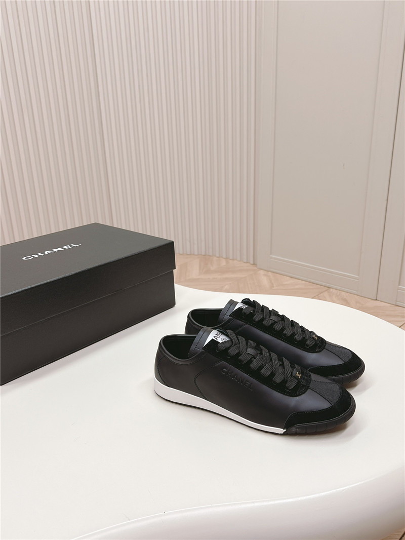 Ch**el black low top sneakers