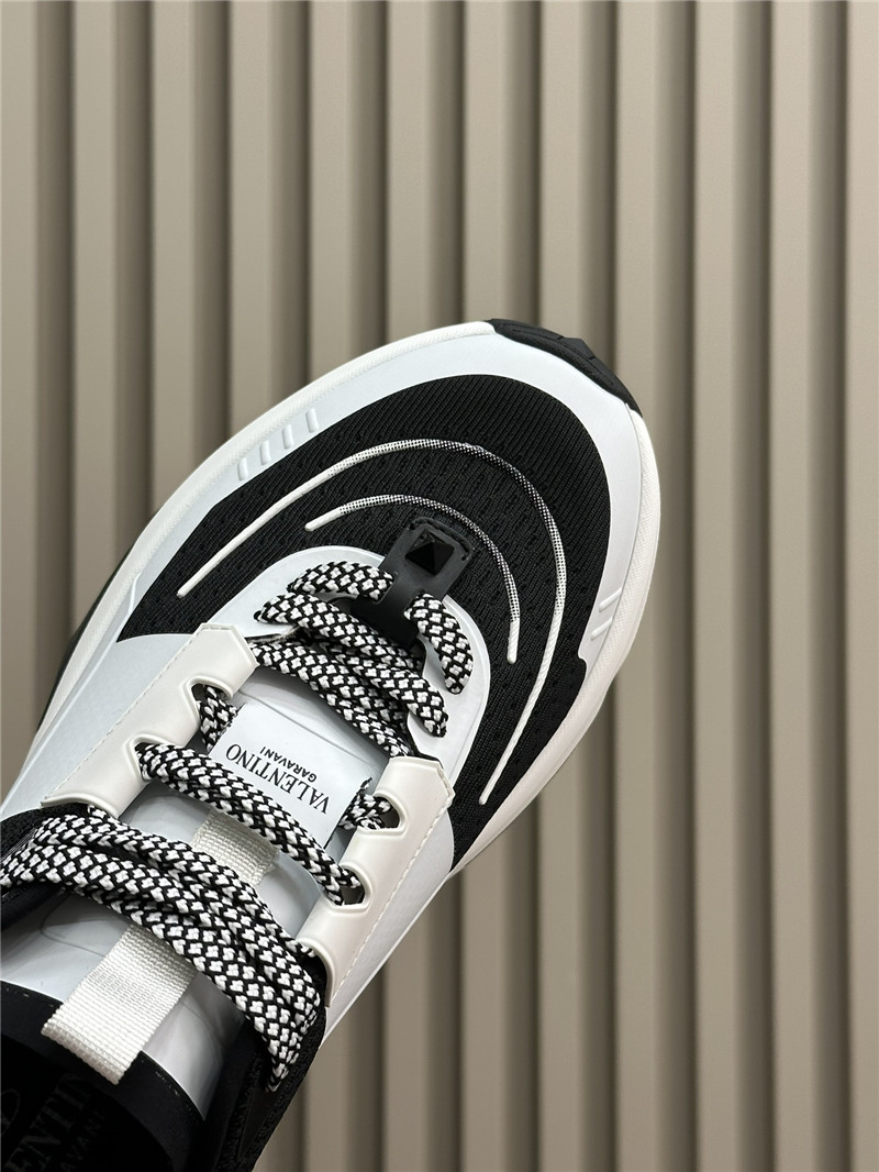 Valentino Garavani True Act Sneakers Black